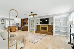 1034 W Mill Dr NW, Kennesaw, GA 30152 - Photo 4