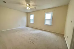 800 Meadowsong Cir, Lawrenceville, GA 30043 - Photo 8