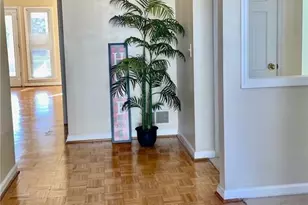 800 Meadowsong Cir, Lawrenceville, GA 30043 - Photo 2