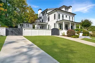 1812 Wellbourne Dr NE, Atlanta, GA 30324 - Photo 1