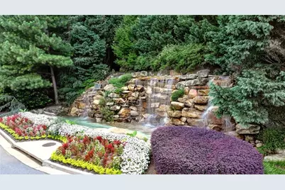 9715 Almaviva Drive, Alpharetta, GA 30022 - Photo 16