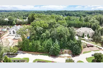 9715 Almaviva Drive, Alpharetta, GA 30022 - Photo 18