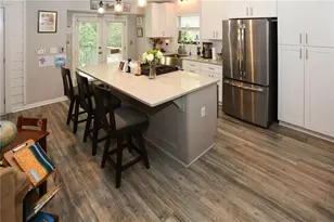 419 Creekside Ln, Woodstock, GA 30188 - Photo 6