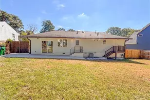 1912 Canmont Dr NE, Atlanta, GA 30319 - Photo 48