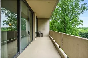 2575 Peachtree Rd NE, Atlanta, GA 30305 - Photo 32