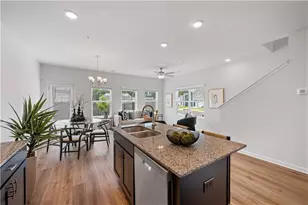 9442 Maple Grv Ln, Jonesboro, GA 30238 - Photo 12