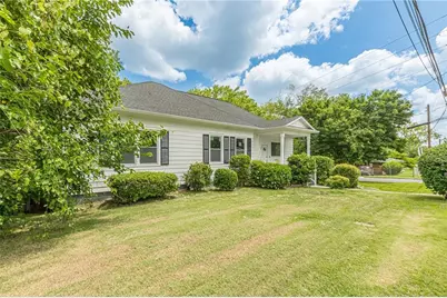 1493 Vesta, Atlanta, GA 30337 - Photo 4