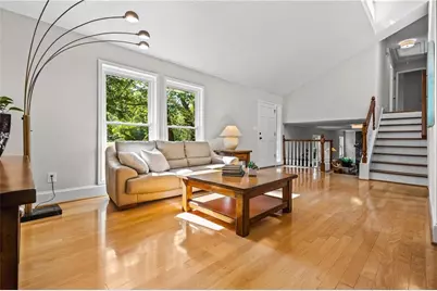 951 Woodmont Drive, Marietta, GA 30062 - Photo 2