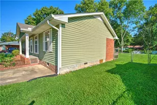 21 Fernwood Way NE, Rome, GA 30161 - Photo 2