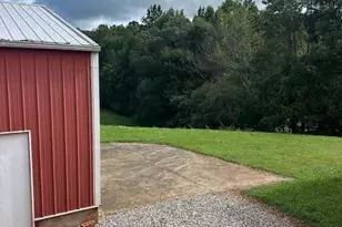 1323 Cavender Creek Rd, Dahlonega, GA 30533 - Photo 48