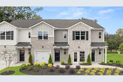 2082 Moss Hill Rd, Stone Mountain, GA 30088 - Photo 4