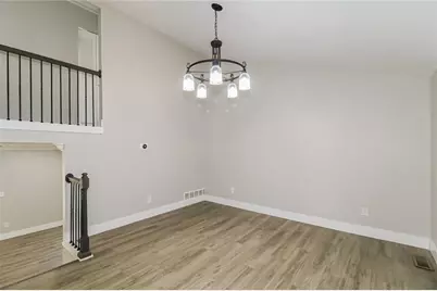 3667 Manhattan Drive, Decatur, GA 30034 - Photo 8