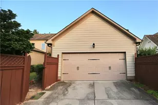 364 Causeway Ct, Suwanee, GA 30024 - Photo 14