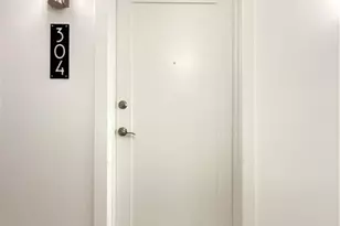 3655 Peachtree Rd NE, Atlanta, GA 30319 - Photo 4