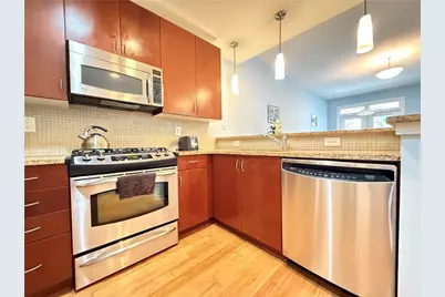 3655 Peachtree Road NE #304, Atlanta, GA 30319 - Photo 12