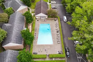 6700 Roswell Rd, Sandy Springs, GA 30328 - Photo 4