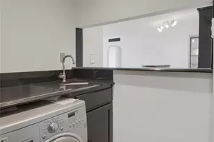 2870 Pharr Ct South NW, Atlanta, GA 30305 - Photo 18