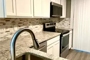 5840 Par Four Ct, Lithonia, GA 30038 - Photo 10