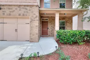 1398 Scenic Pines Dr, Lawrenceville, GA 30044 - Photo 2