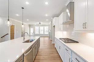 152 Palm St, Holly Springs, GA 30115 - Photo 10