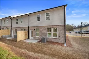 628 Treasure Dr, Stockbridge, GA 30281 - Photo 36