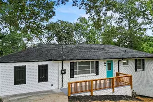 3343 Barry Ln, Gainesville, GA 30506 - Photo 2