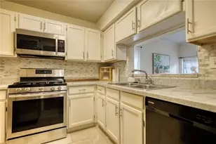 3231 Long Iron Dr, Lawrenceville, GA 30044 - Photo 16