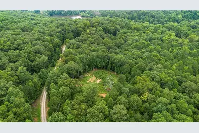 6051 Bear Lake Drive, Douglasville, GA 30135 - Photo 10