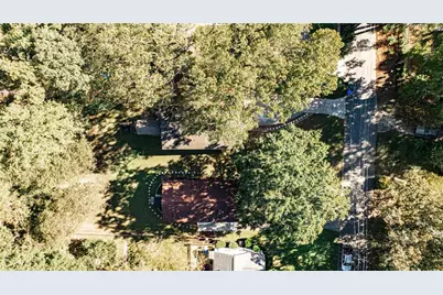 2189 Forrest Place NW, Atlanta, GA 30318 - Photo 32