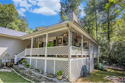 375 Buckwood Trail, Cornelia, GA 30531 - Photo 32