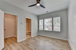 860 Sunset Park Dr, Suwanee, GA 30024 - Photo 52