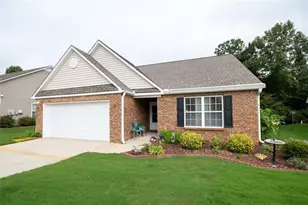 417 Mockingbird Dr, Loganville, GA 30052 - Photo 2