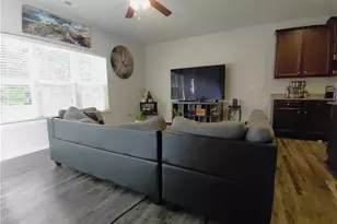 6152 Oakley Rd, Union City, GA 30291 - Photo 12