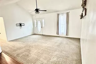 334 Summit Heights Dr, Nicholson, GA 30565 - Photo 2