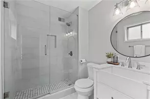 6700 Roswell Rd, Sandy Springs, GA 30328 - Photo 6