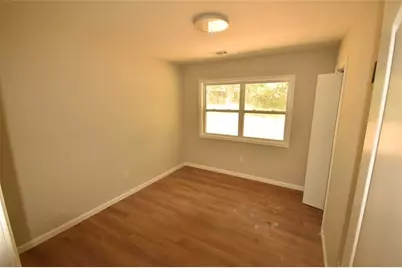 1639 Bridgeport Drive NW, Atlanta, GA 30318 - Photo 6