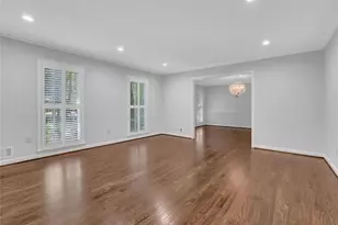 310 Clear Spring Ct, Marietta, GA 30068 - Photo 8