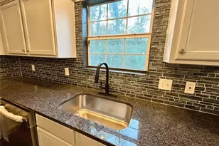 6159 Sable Fox Dr, Riverdale, GA 30296 - Photo 8