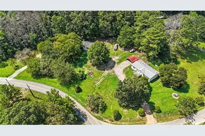 71 Kirk Road NW, White, GA 30184 - Photo 1