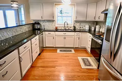 4274 Pillsbury Road, Gainesville, GA 30507 - Photo 8