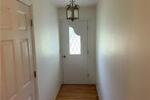 2810 Brookfield Cir, Cumming, GA 30040 - Photo 10