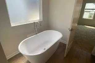 136 NE Weldon Rd, McDonough, GA 30253 - Photo 4