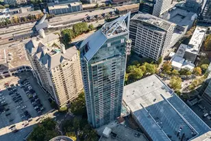 3338 Peachtree Rd NE, Atlanta, GA 30326 - Photo 32