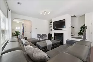 162 Auburn Run Ln, Auburn, GA 30011 - Photo 8