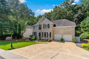 824 Hillcrest Ln, Woodstock, GA 30189 - Photo 2