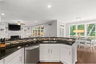 824 Hillcrest Lane, Woodstock, GA 30189 - Photo 14