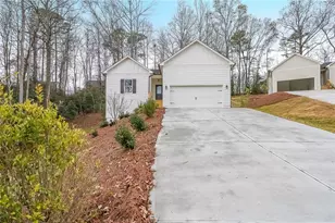 6230 Carlys Way, Gainesville, GA 30506 - Photo 2