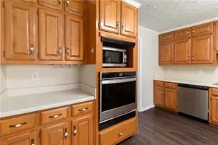 101 Wedgefield Dr, McDonough, GA 30252 - Photo 10