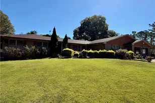 204 Arrowhead Dr, Cartersville, GA 30120 - Photo 2