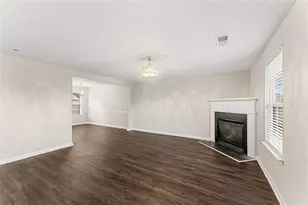 205 Coral Cir, McDonough, GA 30253 - Photo 4